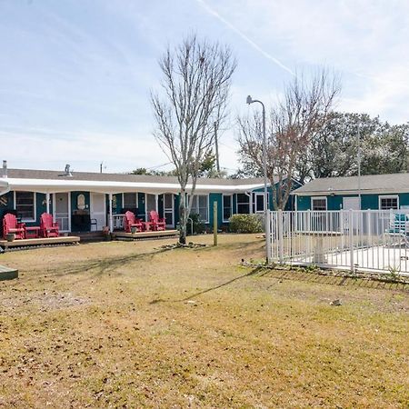 The Pelican Hidden Treasure Inn Room 2 By Bryant Real Estate Kure Beach Kültér fotó