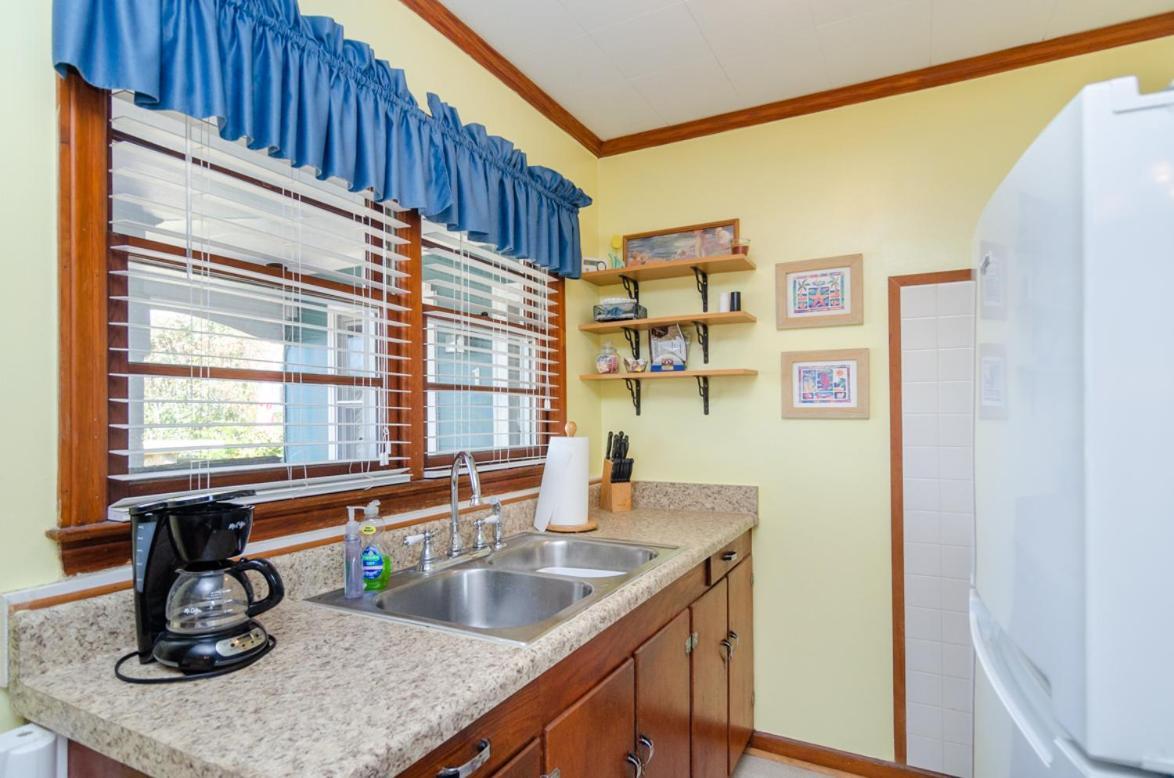 The Pelican Hidden Treasure Inn Room 2 By Bryant Real Estate Kure Beach Kültér fotó
