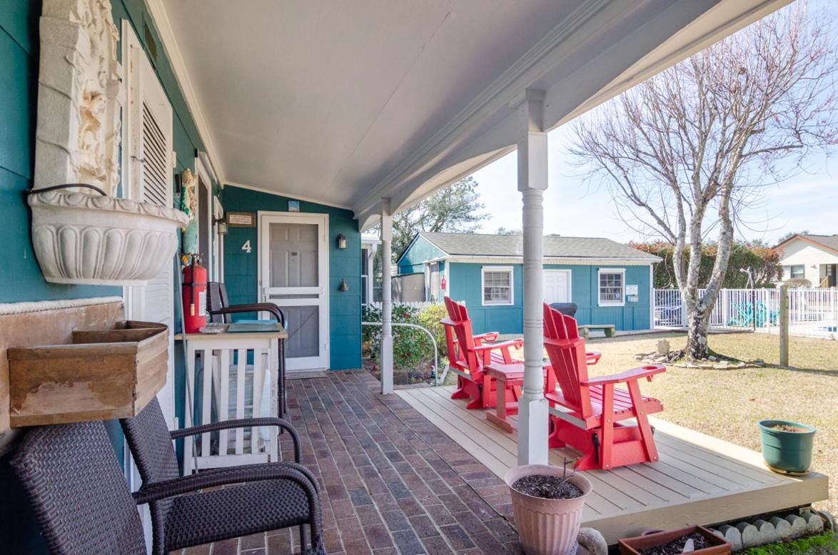 The Pelican Hidden Treasure Inn Room 2 By Bryant Real Estate Kure Beach Kültér fotó